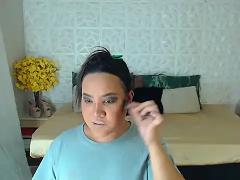  YourHellMajestic  online show from 6, 11, 2025