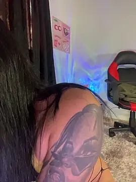 AlannaDollx online show from 30, 10, 2025