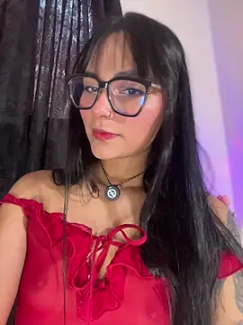 AlannaDollx online show from 2, 12, 2025