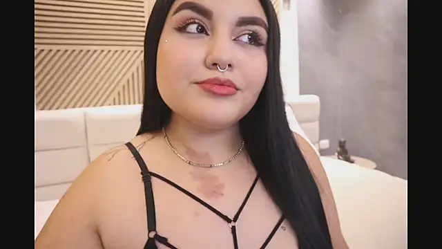 AshNoire  online show from 12, 10, 2025