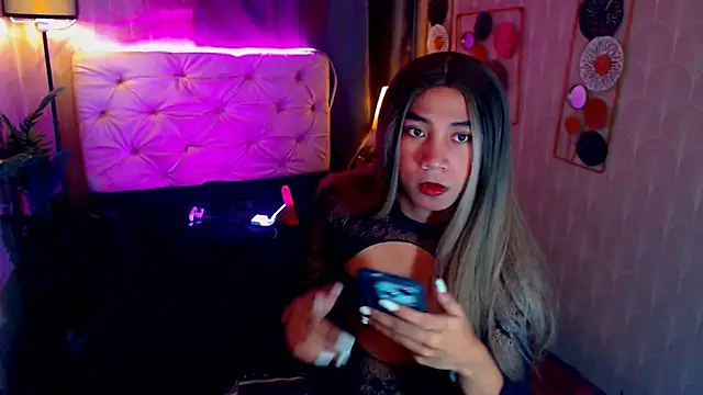 Seductive nathalie online show from 8, 10, 2025