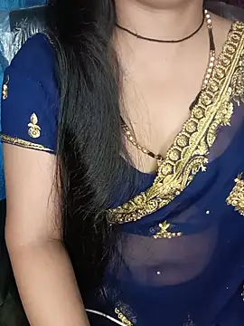 Snapshot of Rashmi_011 chatting on 28, 6, 2026 Rashmi 011 online show from 28, 6, 2026