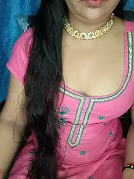 Snapshot of Rashmi_011 chatting on 23, 6, 2026 Rashmi 011 online show from 23, 6, 2026