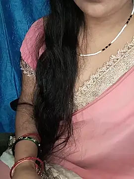 Snapshot of Rashmi_011 chatting on 6, 7, 2026 Rashmi 011 online show from 6, 7, 2026