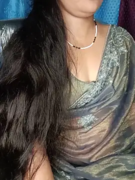 Snapshot of Rashmi_011 chatting on 18, 6, 2026 Rashmi 011 online show from 18, 6, 2026
