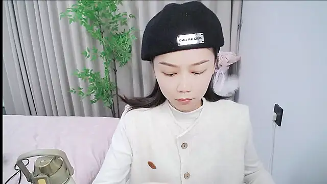 mili0923 online show from 31, 10, 2025