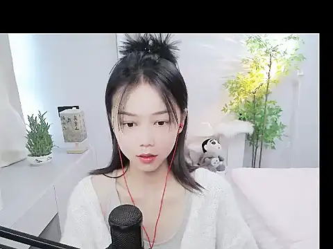 mili0923 online show from 13, 10, 2025