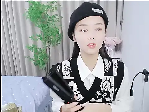 mili0923 online show from 3, 11, 2025