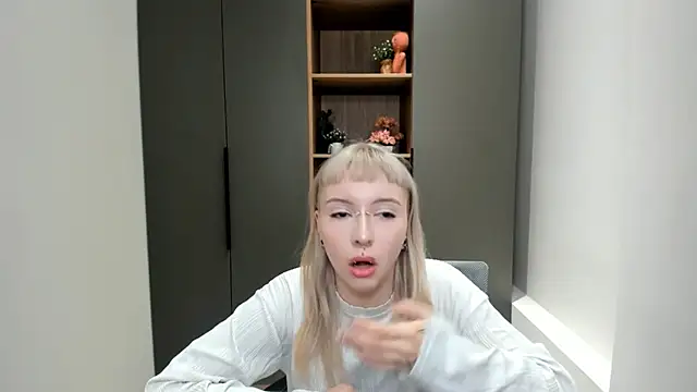 Jayenemeth online show from 6, 10, 2025