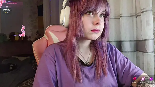 KristiBloom online show from 4, 3, 2026