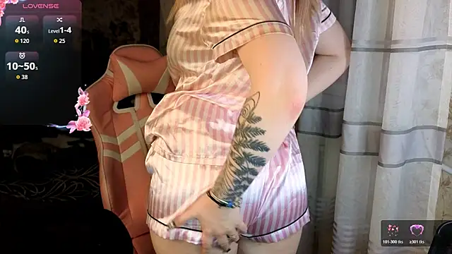 KristiBloom online show from 30, 3, 2026