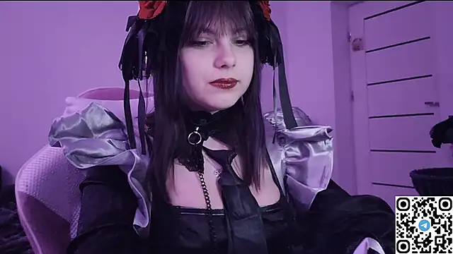 KristiBloom online show from 19, 11, 2025