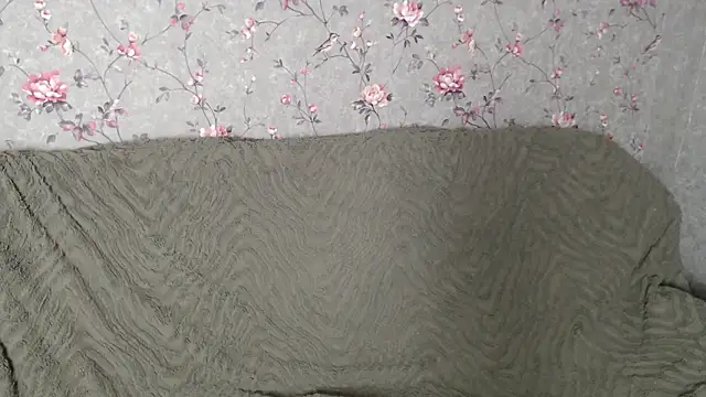 NaemiiBlush online show from 23, 3, 2026