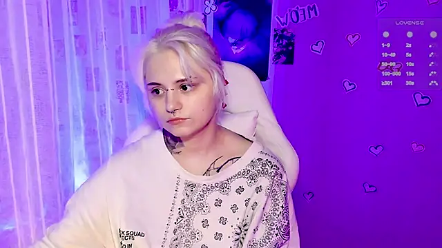 Snapshot of bixxxiz chatting on 10, 3, 2026 bixxxiz online show from 10, 3, 2026