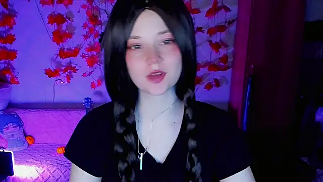 HoneyDazzle online show from 12, 10, 2025