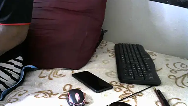 Snapshot of WildnWetMilfX36 chatting on 28, 6, 2026 WildnWetMilfX36 online show from 28, 6, 2026