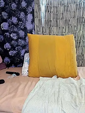 Bigboobsbooty online show from 19, 4, 2026