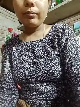 ayesha0001122 online show from 13, 10, 2025