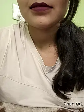 Snapshot of Beautiful_Eye chatting on 5, 1, 2026 Beautiful Eye online show from 5, 1, 2026