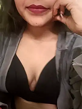 Snapshot of Beautiful_Eye chatting on 15, 1, 2026 Beautiful Eye online show from 15, 1, 2026