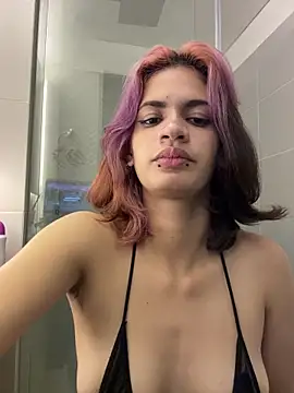 Snapshot of sukulaurens chatting on 4, 12, 2025 sukulaurens online show from 4, 12, 2025