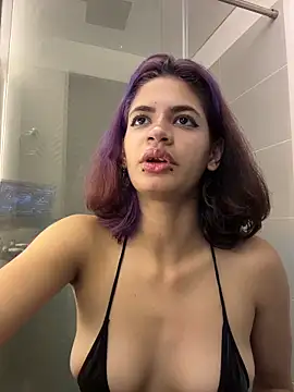 Snapshot of sukulaurens chatting on 20, 12, 2025 sukulaurens online show from 20, 12, 2025