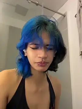 Snapshot of sukulaurens chatting on 13, 3, 2026 sukulaurens online show from 13, 3, 2026