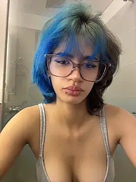 sukulaurens online show from 10, 4, 2026