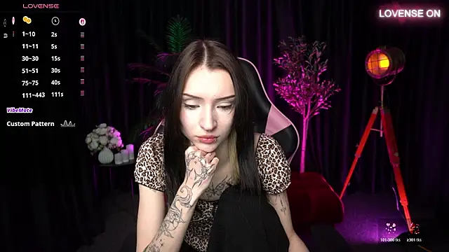 Trix Void online show from 12, 2, 2026