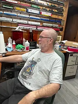 Jcaspen online show from 19, 4, 2026