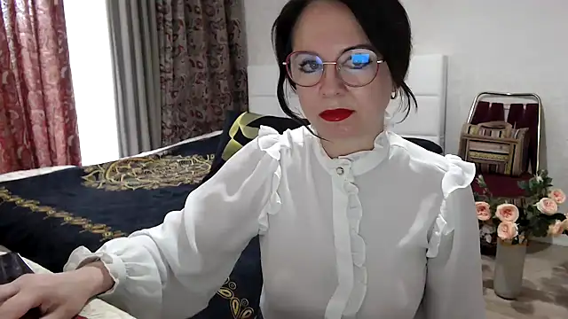 Arisa5000 online show from 29, 4, 2026