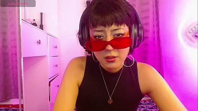 zora blue777 online show from 12, 10, 2025