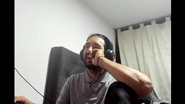 coolfriki online show from 21, 4, 2026