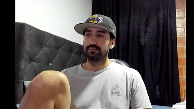 coolfriki online show from 5, 11, 2025