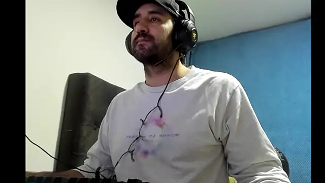 coolfriki online show from 3, 2, 2026