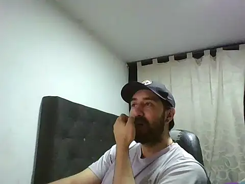 Snapshot of coolfriki chatting on 23, 6, 2026 coolfriki online show from 23, 6, 2026