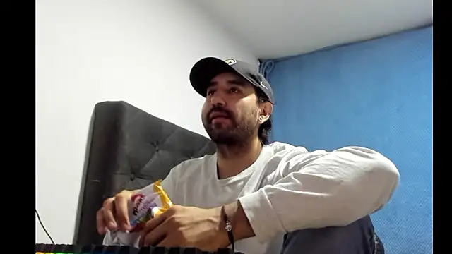 coolfriki online show from 3, 2, 2026