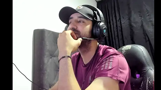 coolfriki online show from 30, 10, 2025