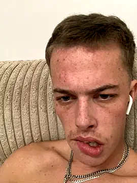 Bigflex1738 online show from 31, 10, 2025