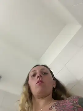 Mia dca online show from 27, 10, 2025