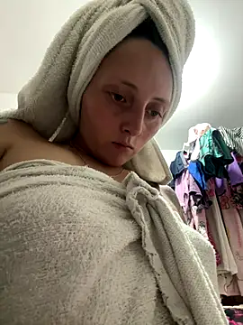 Mia dca online show from 31, 10, 2025