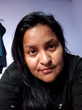 lucia00xx online show from 3, 3, 2026