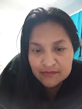 Snapshot of lucia00xx chatting on 9, 3, 2026 lucia00xx online show from 9, 3, 2026