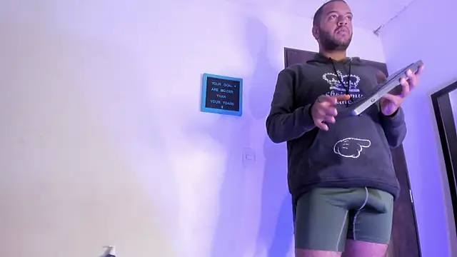 Dann 17  online show from 15, 11, 2025