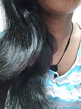 Snapshot of anjali2351 chatting on 21, 5, 2026 anjali2351 online show from 21, 5, 2026