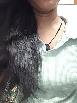 Snapshot of anjali2351 chatting on 5, 6, 2026 anjali2351 online show from 5, 6, 2026