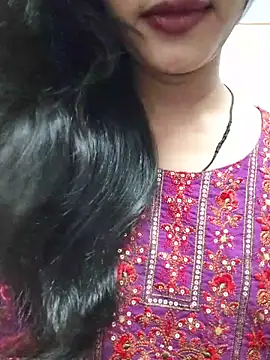 Snapshot of anjali2351 chatting on 7, 6, 2026 anjali2351 online show from 7, 6, 2026