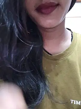 Snapshot of anjali2351 chatting on 17, 5, 2026 anjali2351 online show from 17, 5, 2026