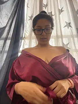 lunarodri online show from 6, 10, 2025