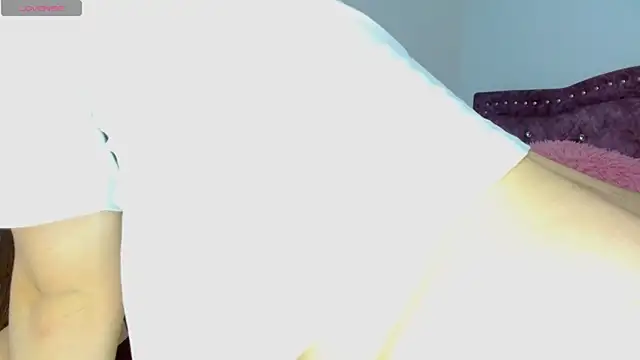 Snapshot of Hanssel_tess chatting on 13, 10, 2025 Hanssel tess online show from 13, 10, 2025